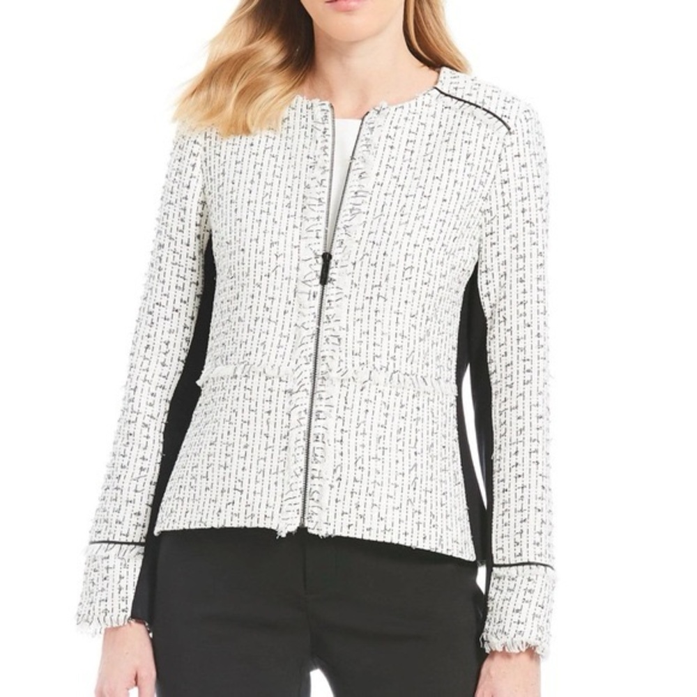 KARL LAGERFELD Paris
Fringe-Trimmed Tweed Jacket